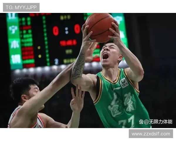 张镇麟首秀10分上海逆转胜吉林